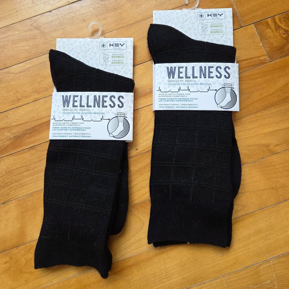 New with tags ! Two pair of socks Wellness designs for diabetics